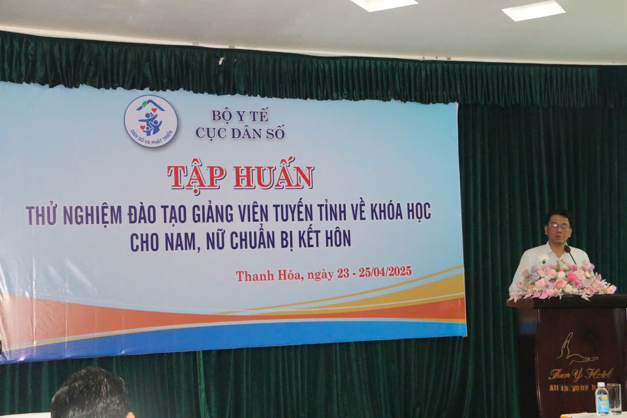 Thử nghiệm tài liệu đào tạo giảng viên cấp tỉnh giảng dạy khoá học cho nam, nữ chuẩn bị kết hôn