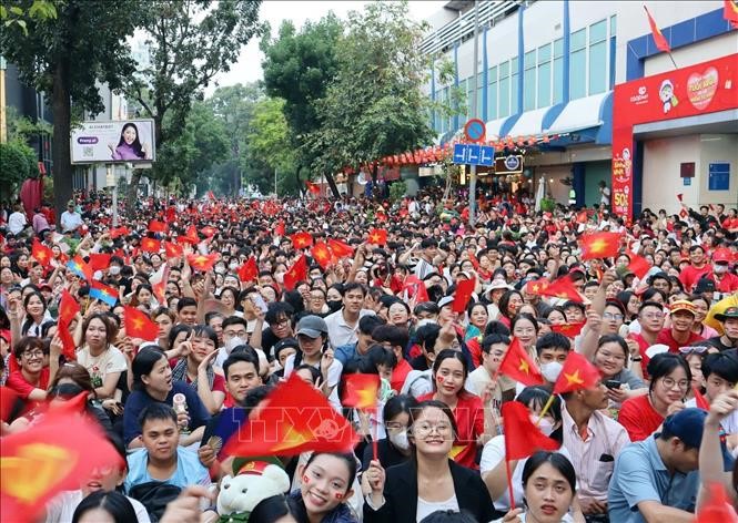 Bức tranh dân số Việt Nam sau 50 năm đất nước thống nhất