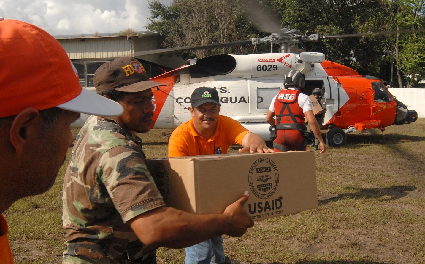 Tác động của việc đóng băng tài trợ của USAID: Trump cắt giảm viện trợ quốc tế