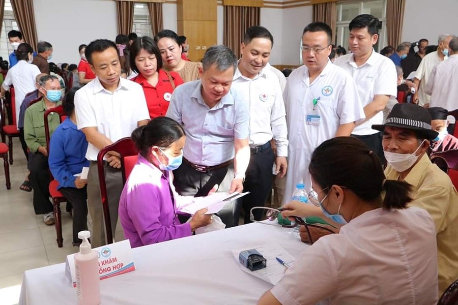 Chuyên nghiệp hóa chăm sóc sức khỏe người cao tuổi