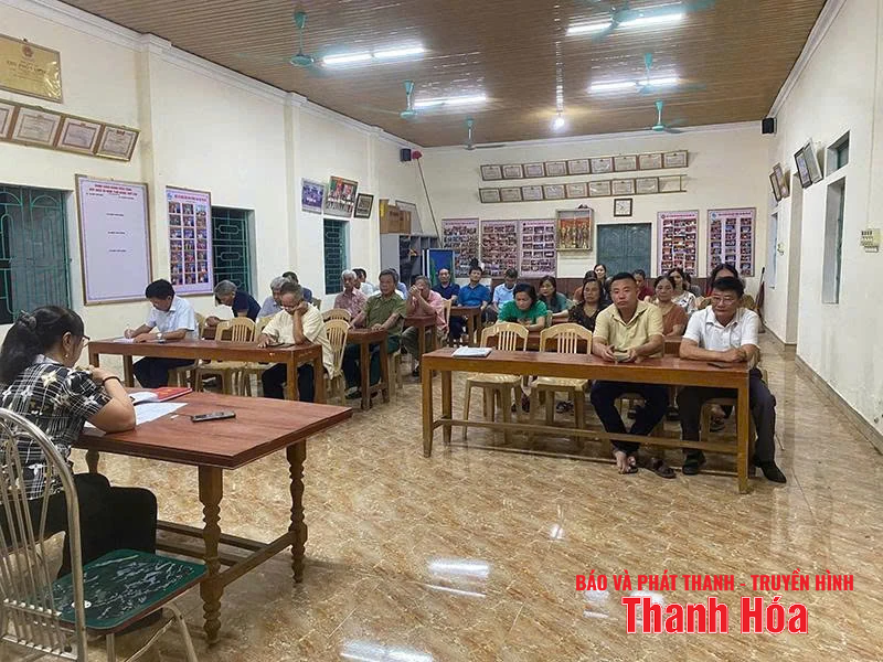 Giúp người cao tuổi thích ứng với cuộc sống số