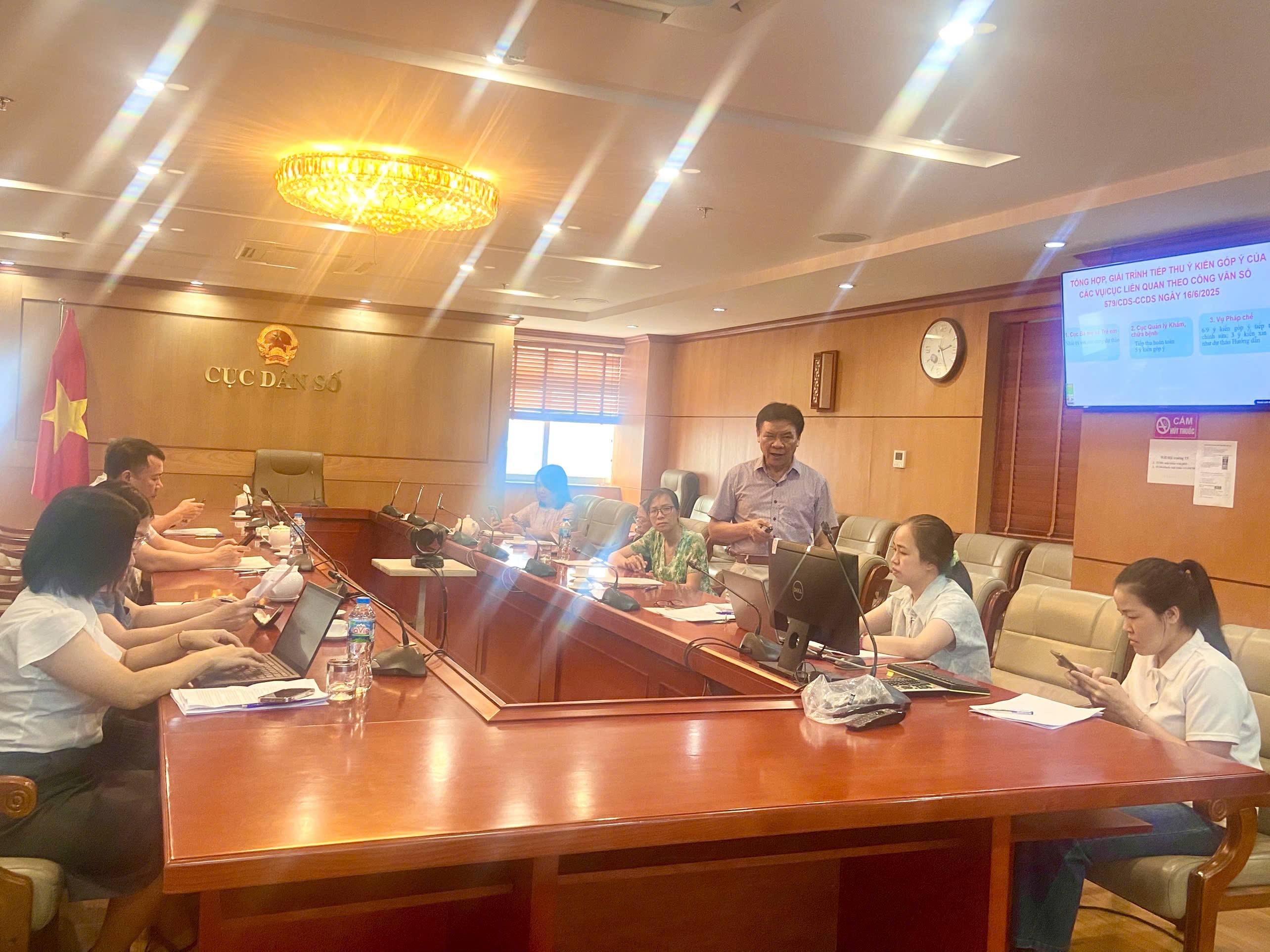 Cục Dân số họp góp ý kiến, hoàn thiện dự thảo Hướng dẫn chuyên môn về tư vấn và khám sức khỏe trước khi kết hôn