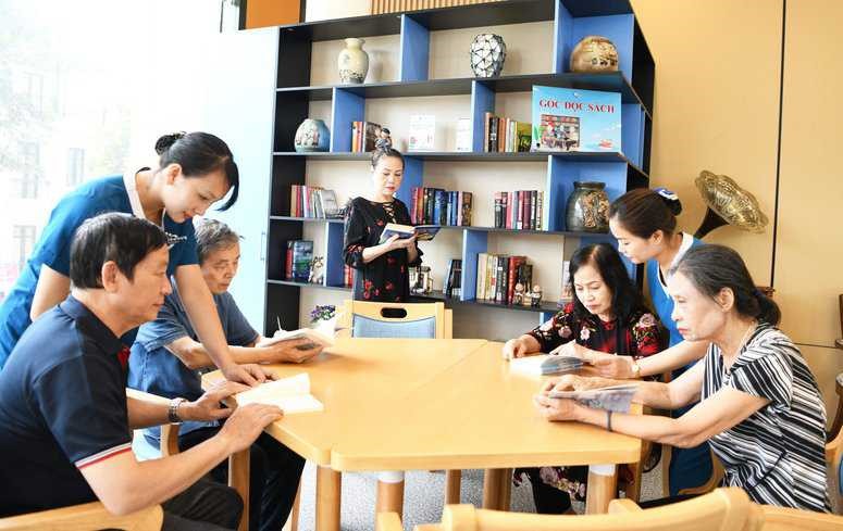 Phát triển mô hình giáo dục cộng đồng cho người cao tuổi – kinh nghiệm quốc tế và khả năng áp dụng tại Việt Nam