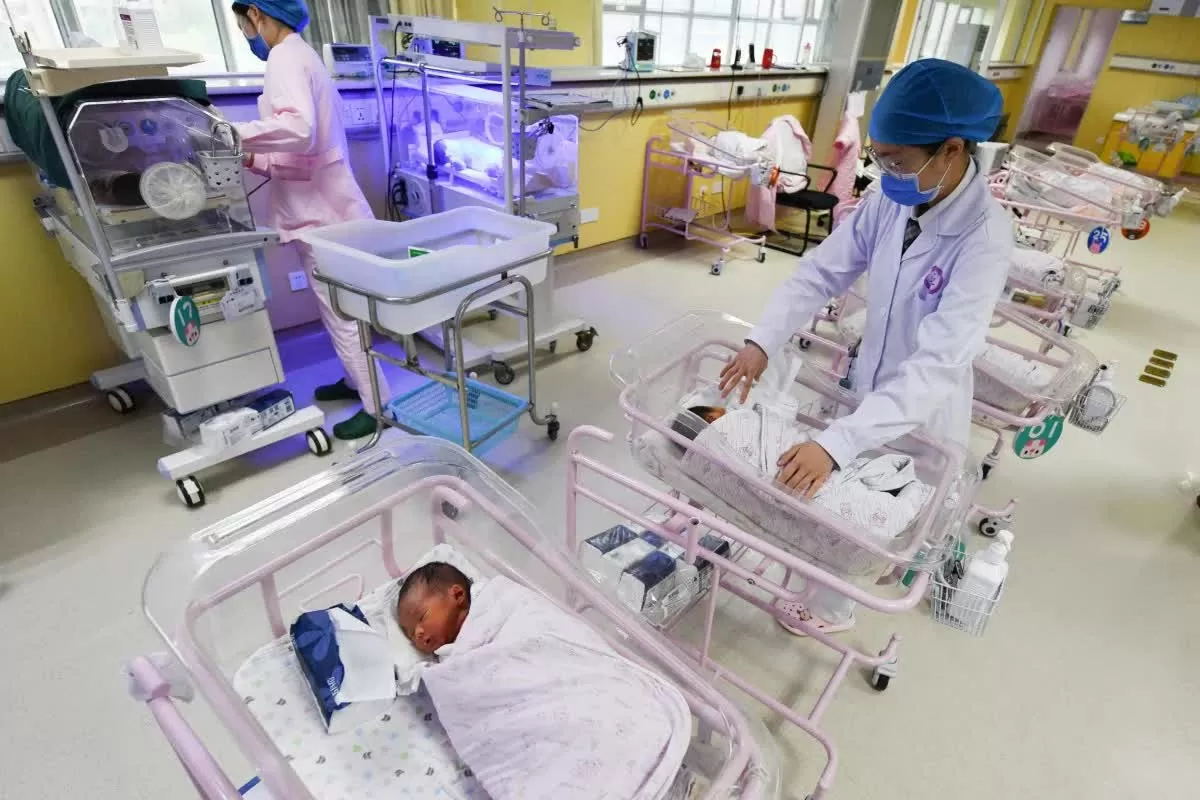 Trung Quốc chưa hết 'đau đầu' với bài toán nhân khẩu học